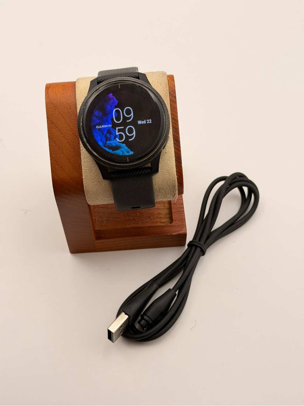 Garmin Venu, Excellent, Tested, Charger Included, AMOLED, Smartwatch